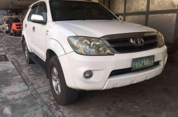 Toyota Fortuner 2007 model manual transmission