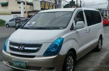 HYUNDAI Grand Starex 2009 model 430k negotiable rush