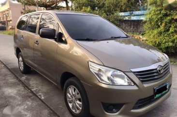 FOR SALE: Toyota Innova Innova 2.0 E vvti 2013