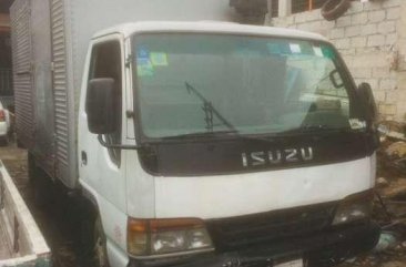 SELLING 2015 Isuzu Elf aluminum van close 