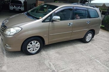 2010 Toyota Innova g gas FOR SALE