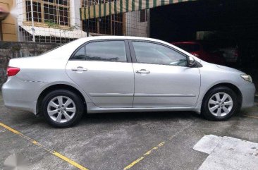 Toyota Corolla Altis 1.6E M/T Sedan 2012