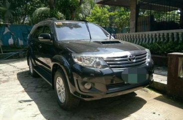 2014 Toyota Fortuner V AT 4x2 Diesel FOR SALE