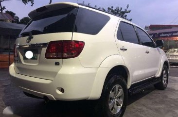 2007 Toyota Fortuner gas FOR SALE