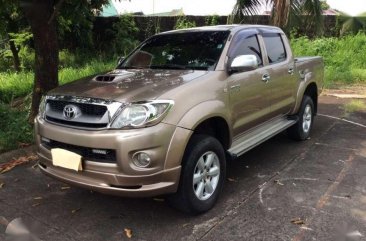 Toyota Hilux G 4x4 2011 model FOR SALE