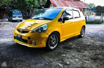 1 Honda Fit FOR SALE