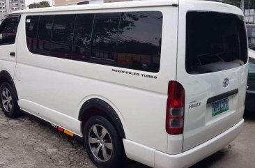 2013 TOYOTA Hiace commuter FOR SALE