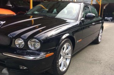 2005 Jaguar XJR supercharged engine