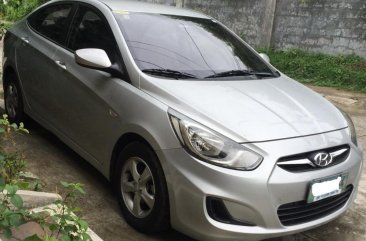 Hyundai Accent 2012 Automatic Gasoline P350,000