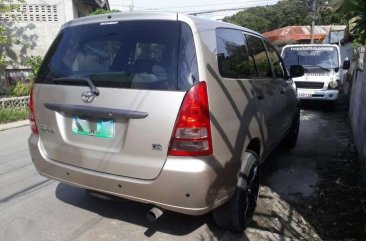 Toyota Innova 2.5 E All power