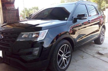 2016 Ford Explorer top of the line