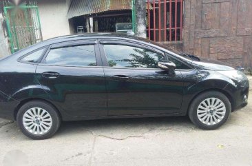 Ford Fiesta 2011 Sedan - Automatic for sale 