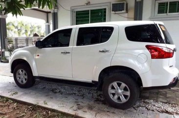 Almost brand new Isuzu Mu-X Diesel 2016 for sale