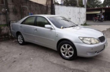 SELLING TOYOTA Camry 2004