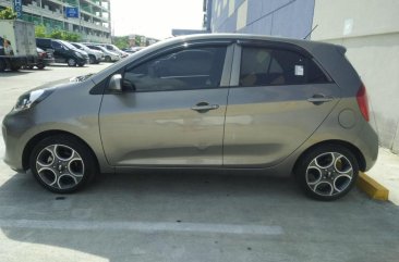 Almost brand new Kia Picanto Gasoline 2017