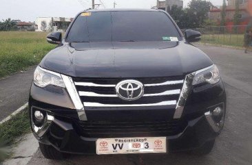 2017 Toyota Fortuner G MT - 8T Kms Only 