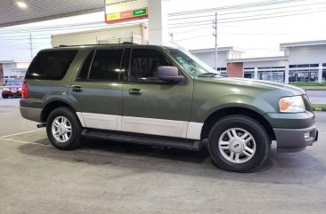 Ford Expedition 2004 Gasoline Automatic Green