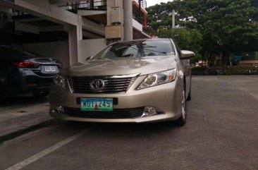 SELLING Toyota Camry 2.5G 2013 model