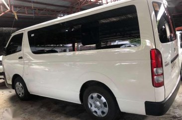 2018 Toyota Hiace Commuter 3.0 Diesel White Manual