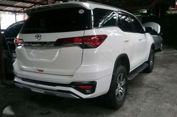 2018 Toyota Fortuner 2.4 G 4x2 Automatic Transmission