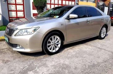 2013 TOYOTA Camry 2.5v FOR SALE