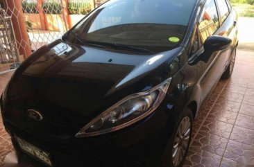 Ford Fiesta sedan matic 2012 for sale 