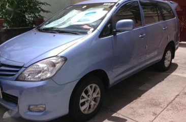 2012 Toyota INNOVA 2.0 E Gas Automatic - Price Negotiable