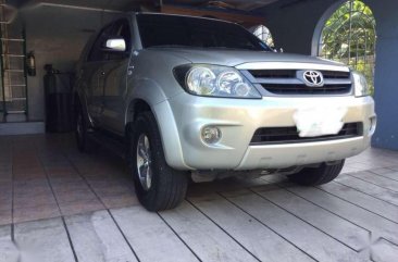 2007 Toyota Fortuner 2.5G matic diesel