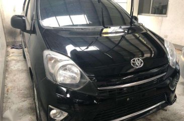 2016 Toyota Wigo 1.0 G Manual Black Ltd