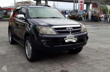 Toyota Fortuner matic 20"chrome mags 2006 FOR SALE