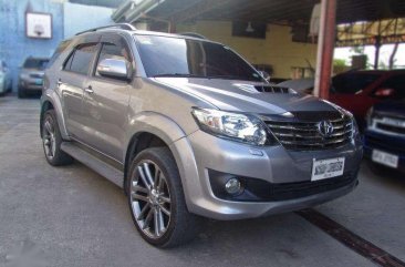 2015 Toyota Fortuner 2.5 V At FOR SALE