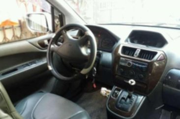 Mitsubishi Grandis 2009 model for sale 