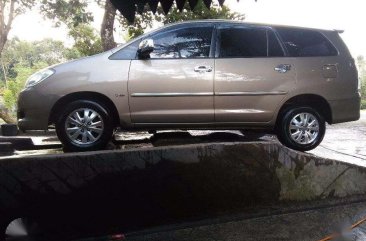 Toyota Innova G 2012 diesel FOR SALE