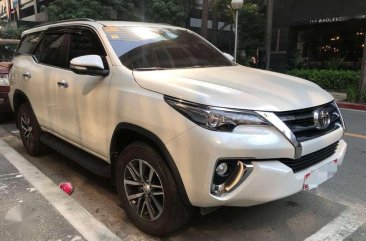 2016 Toyota Fortuner V 4x4 2.8L Engine Top of the line