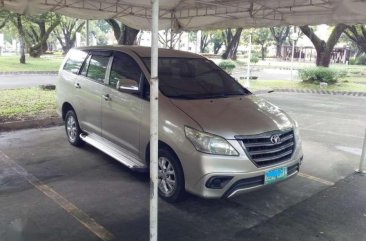 Toyota Innova E 2009 diesel matic FOR SALE