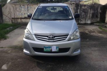 Toyota Innova J 2010model manual trans diesel