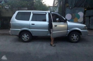 For sale Toyota Revo 2001 model