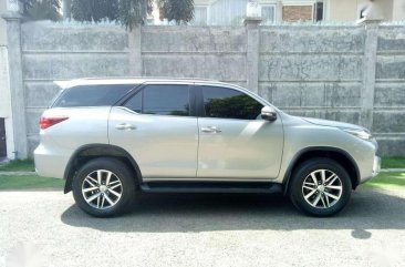 2017 Toyota Fortuner V AT 4x2 FOR SALE