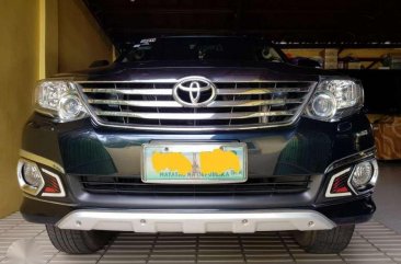 SELLING TOYOTA Fortuner diesel 2012