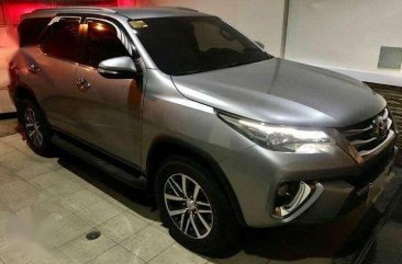 Toyota Fortuner 4X2 V DSL 6tkms AT 2017