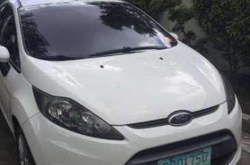 2010 Ford Fiesta 1st owned 1.6liter automatic