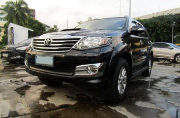 Almost Brand New 2013 Toyota Fortuner G DSL AT