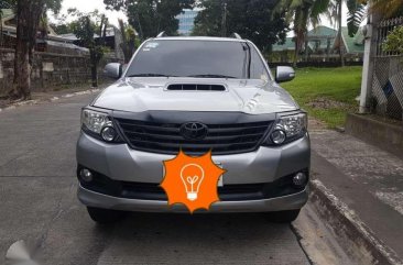 2015 4x2 TOYOTA Fortuner v FOR SALE