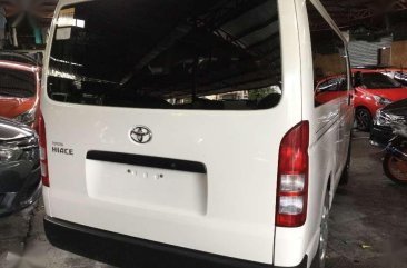 2017 Toyota Hiace Commuter 3.0 Diesel Manual