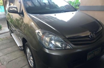 TOYOTA Innova G 2011 diesel matic 