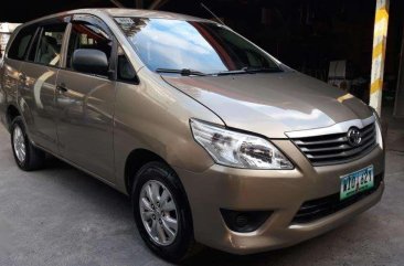 Toyota Innova 2.5L E 2013 Automatic Transmission DieseL