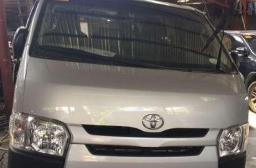 2018 TOYOTA Hiace Commuter 30 manual silver