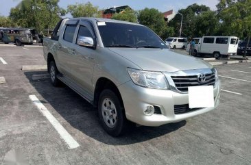 Toyota Hilux 2012 E manual transmission all stock