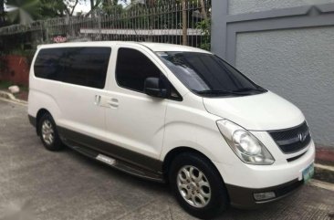 2010 Hyundai Grand Starex Gold Limited