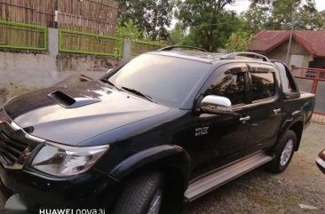 Toyota Hilux G 2014 4x4 automatic